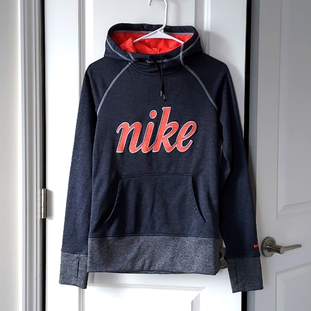 Nike therma-fit hooded long sleeve sweatshirt xs black orange unisex